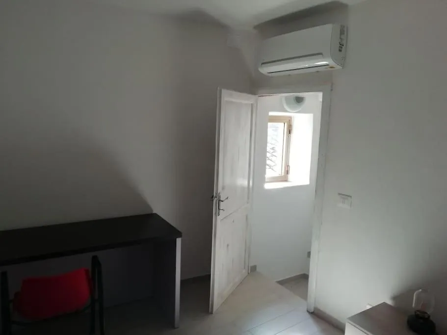 La Casa Di Dino ,Pari Apartment  Pari